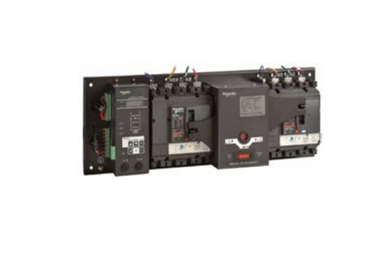 Klasy CB Automatyczny przełącznik przenoszący prąd z nadprężeniem dla systemów AC220V i AC380V